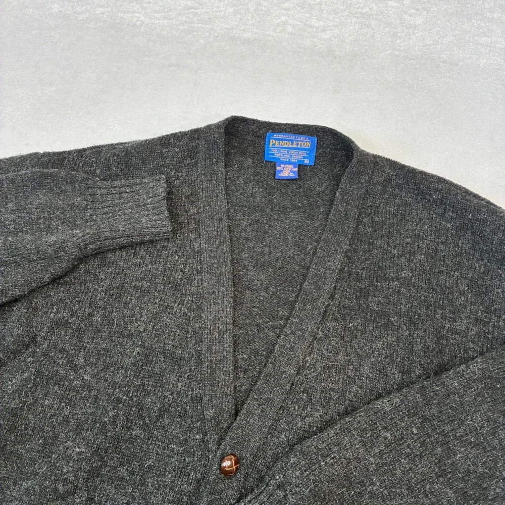 Pendleton Cardigan Sweater Mens Medium Gray Shetland Virgin Wool Button V-Neck